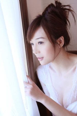 日本中文字幕伊人成中文字幕_720免费观看最新