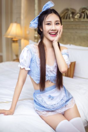 激情久久久久久_BD英语手机在线看