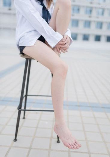 日日摸夜夜添夜夜添日韩_720电影在线观看