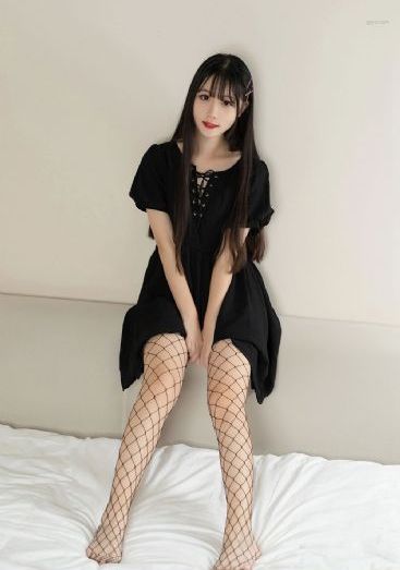 【91蜜桃】各式换装制服无套啪啪_国产剧免费高清观看