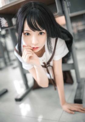 中文字幕制服丝袜不卡_BD免费观看视频