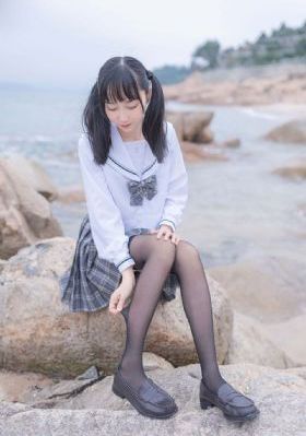 大粗鸡巴久久久久久久久_高清免费播放